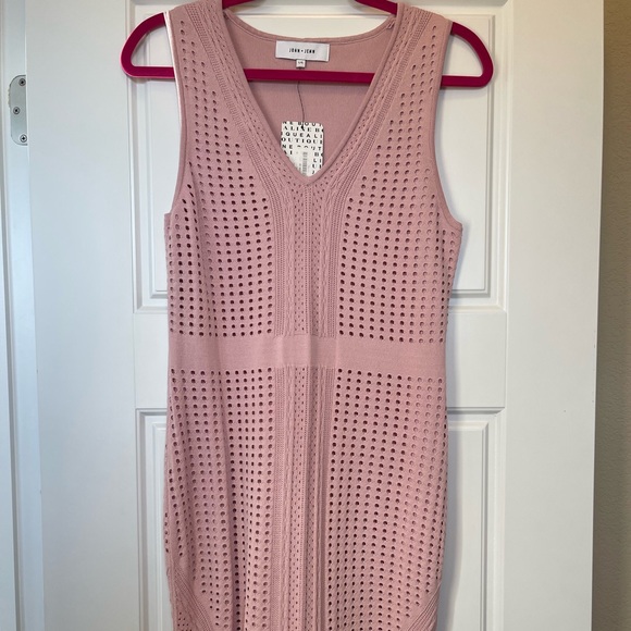 pink bodycon dress - Picture 2 of 4